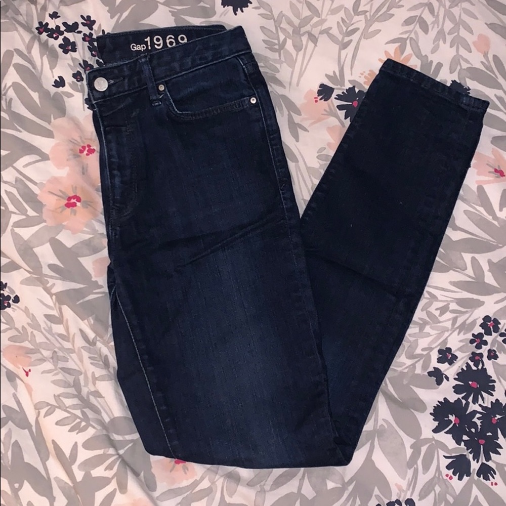 Gap High Rise Skinny Jean- Long